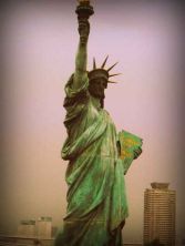 Haga click para ver la imagen ampliada iconic -stature of liberty.jpg